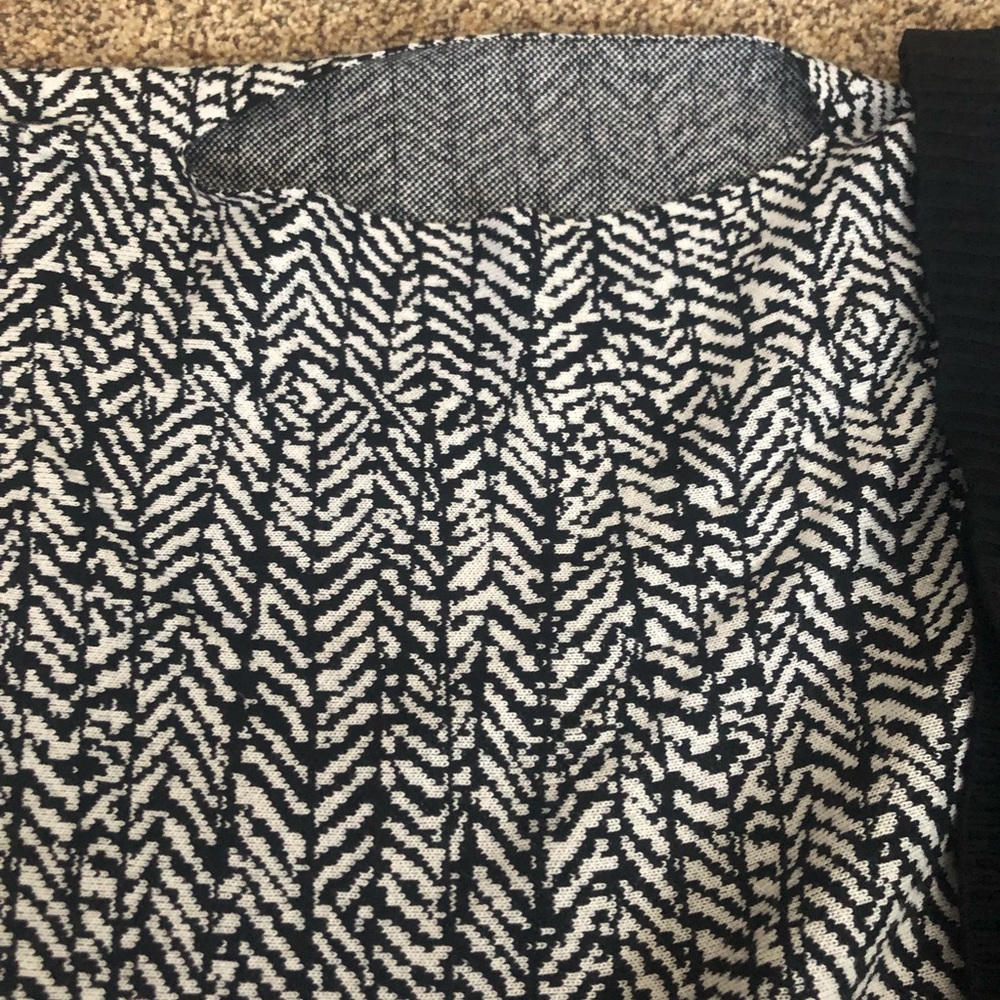 Lululemon shawl